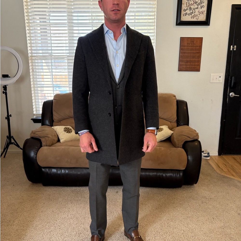 Vicenza Int Men's Overcoat